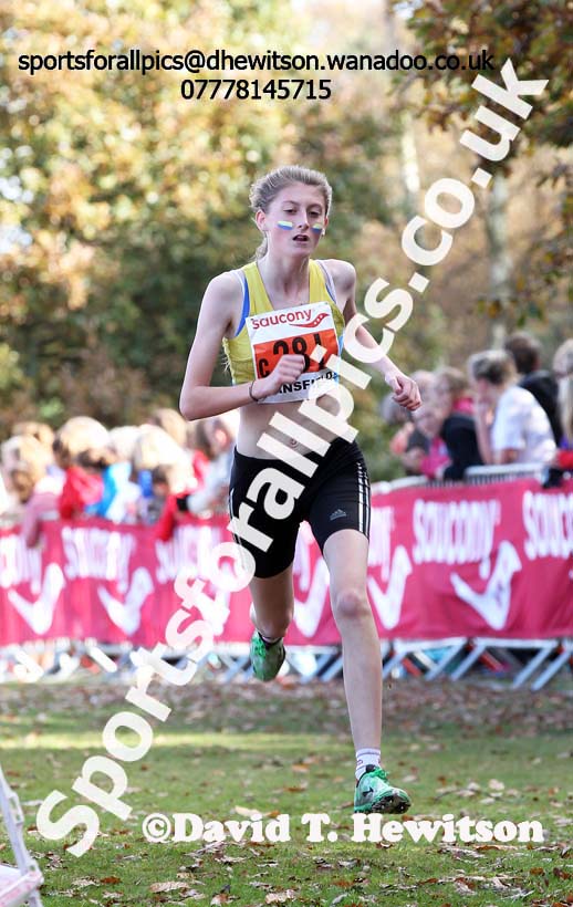 Under-17 womens National Cross Country Relays. Photo: David T. Hewitson/Sports for All Pics